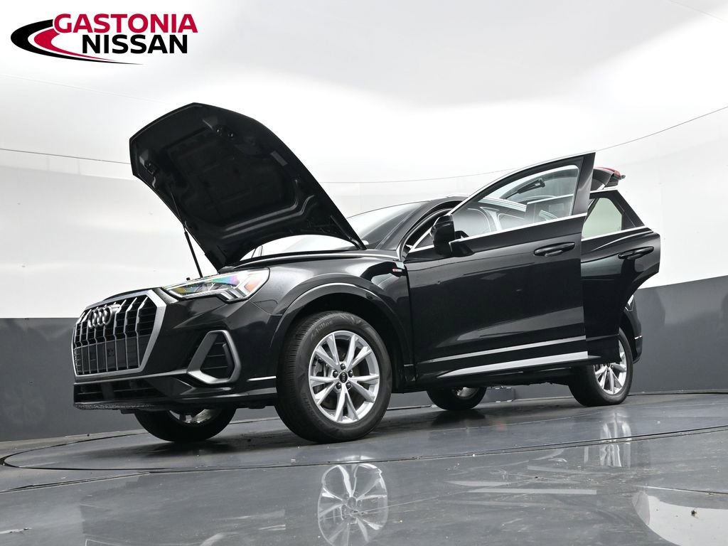Used 2023 Audi Q3 2.0T Premium image 39