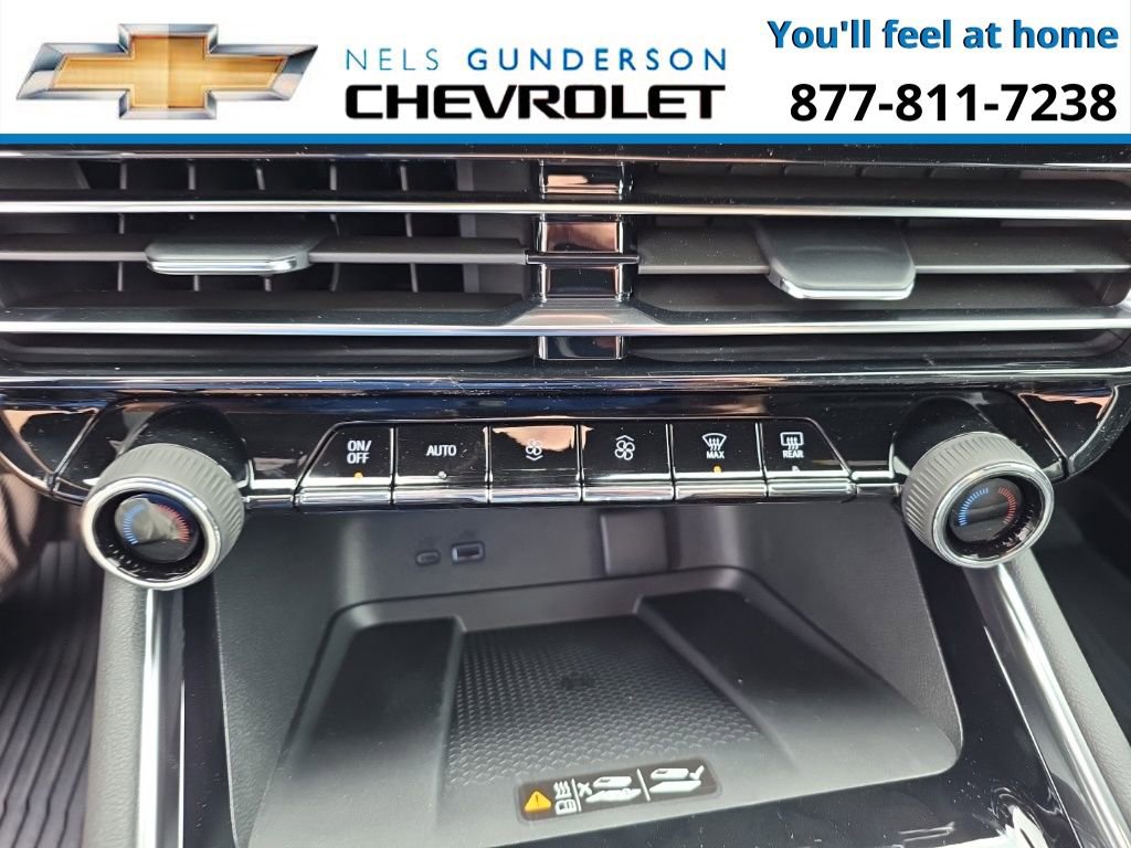 New 2026 Chevrolet Traverse LT w/ Midnight/Sport Edition image 25