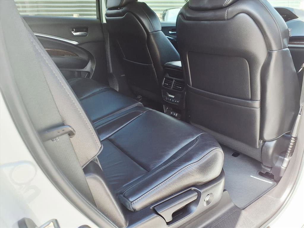 Used 2020 Acura MDX FWD image 13