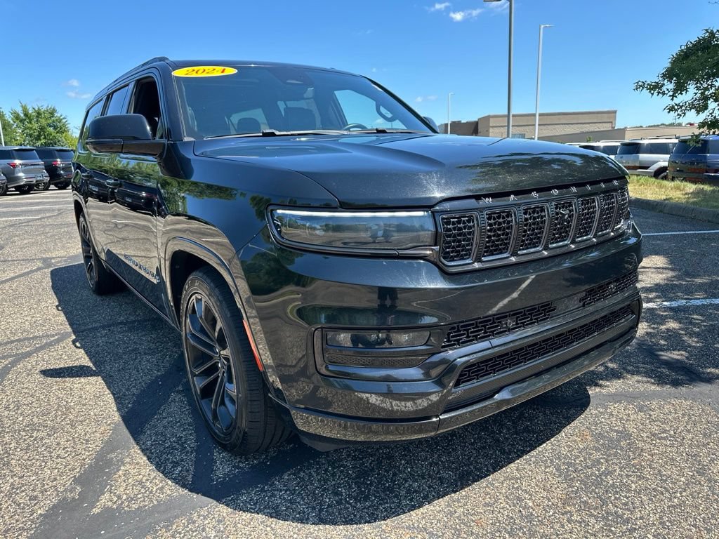 Used 2024 Jeep Grand Wagoneer L Series II w/ Quick Order Packagew 28T AWD/4WD image 18