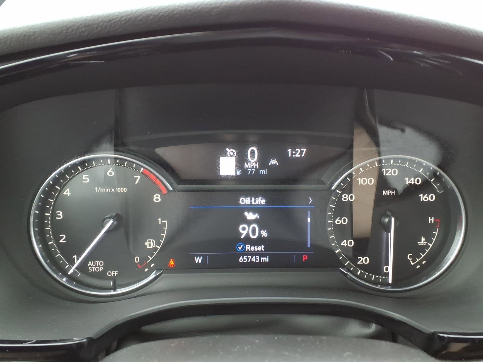 Used 2021 Cadillac XT5 Premium Luxury w/ LPO, Floor Liner Package image 9