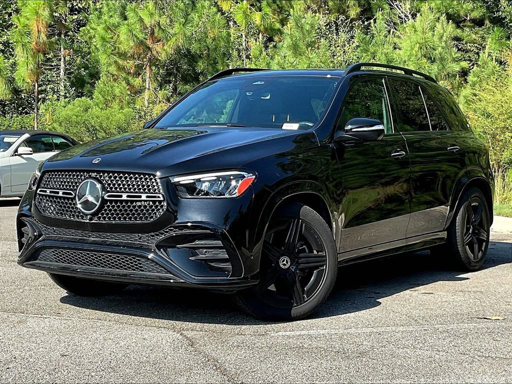 Certified 2024 Mercedes-Benz GLE 580 4MATIC image 2