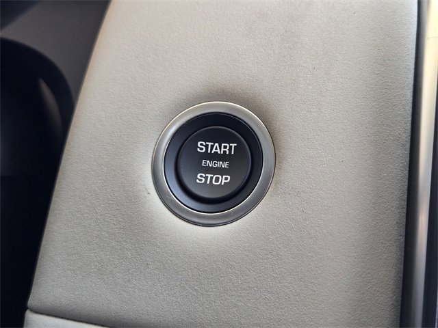 New 2025 Land Rover Discovery Sport S image 15