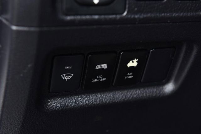 Used 2016 Toyota 4Runner SR5 image 10