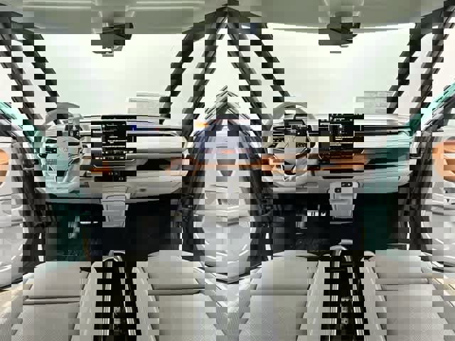 New 2025 Volkswagen ID. Buzz 1st Edition image 19