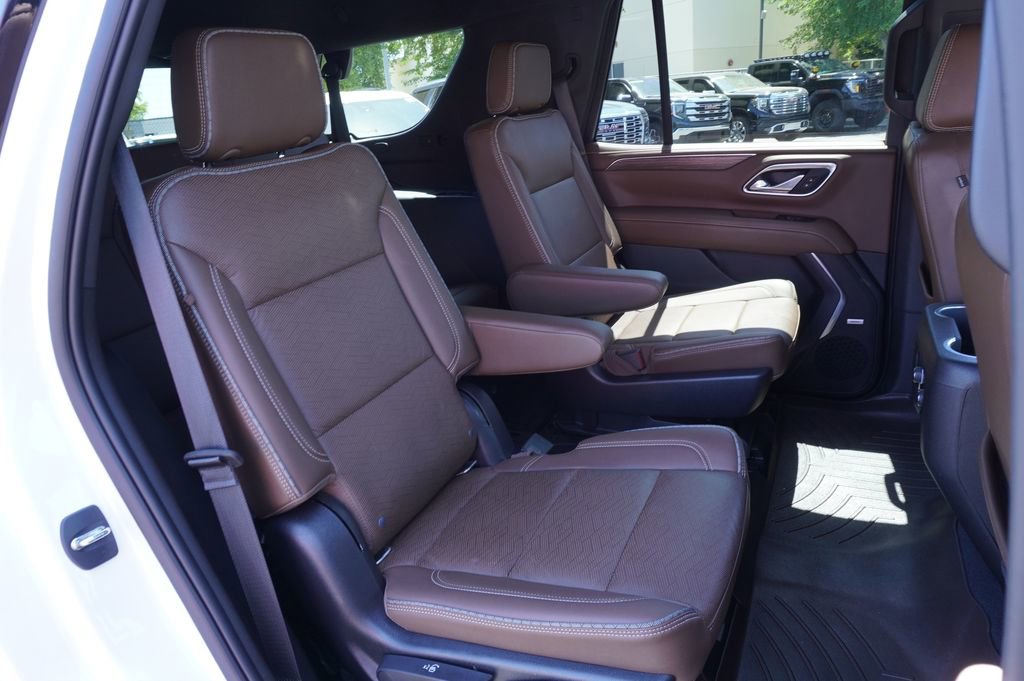 Certified 2021 Chevrolet Tahoe High Country AWD/4WD image 9