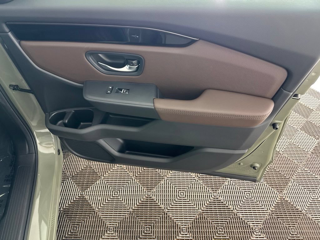 Used 2026 Honda Pilot TrailSport image 24