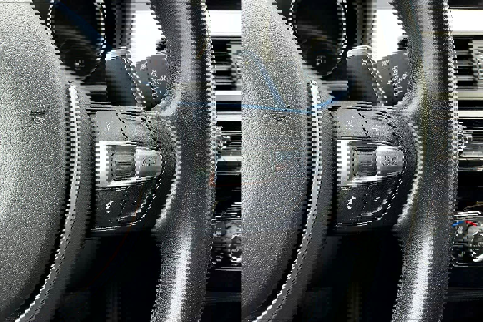 Used 2019 BMW X1 xDrive28i w/ M Sport Package image 22