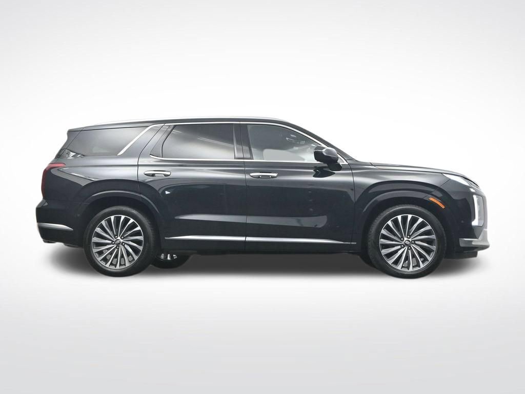 Used 2025 Hyundai Palisade Calligraphy image 35