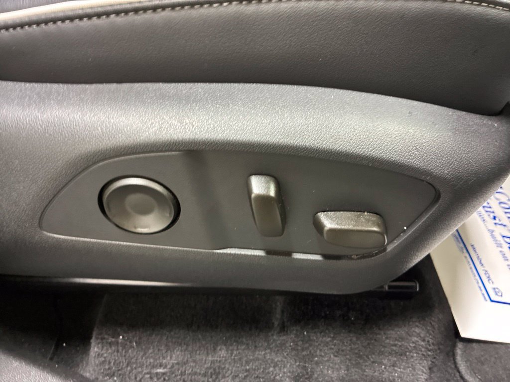 Used 2026 Buick Enclave Sport Touring FWD image 26