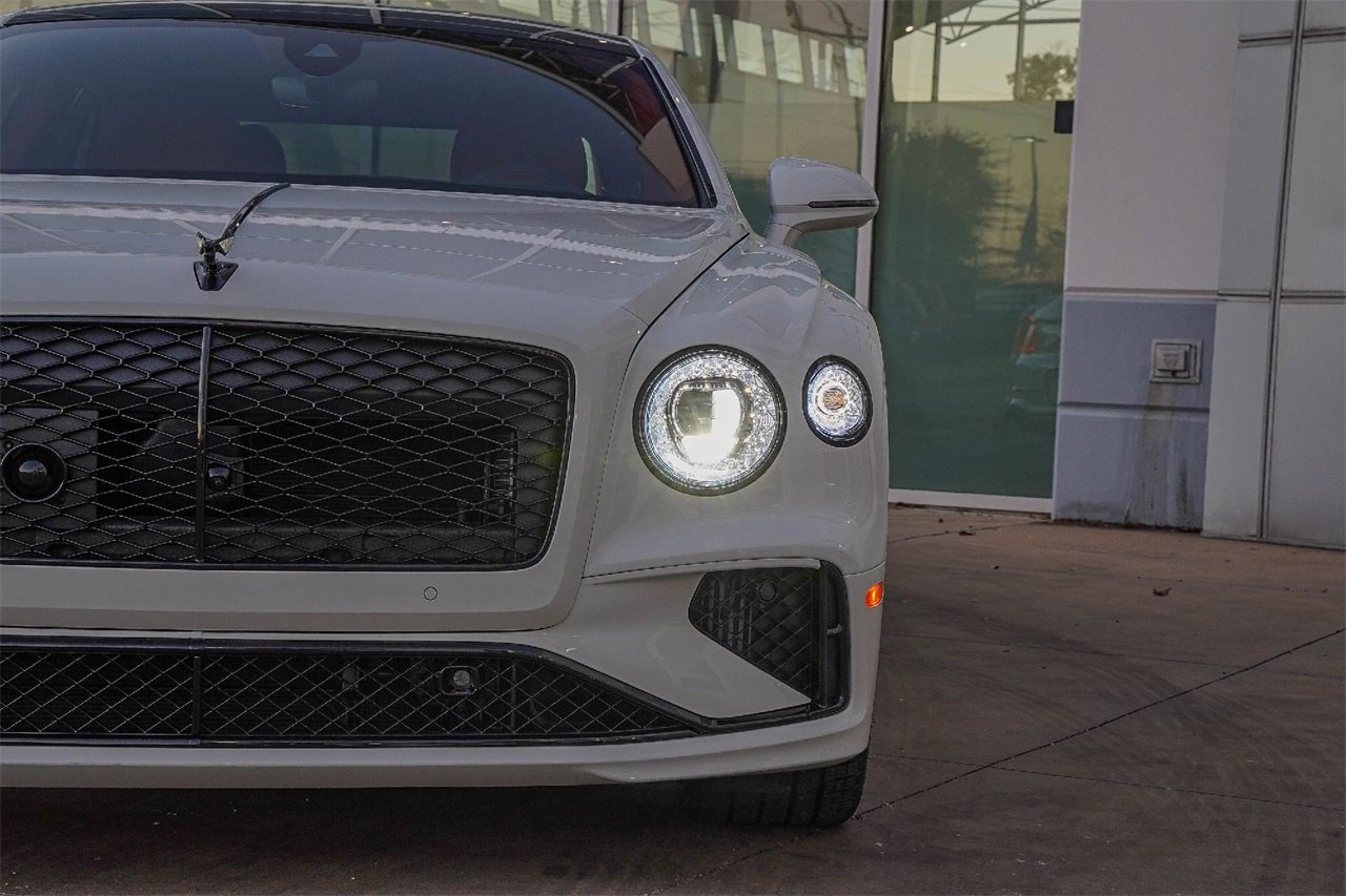 New 2026 Bentley Flying Spur Plug-In Hybrid image 7