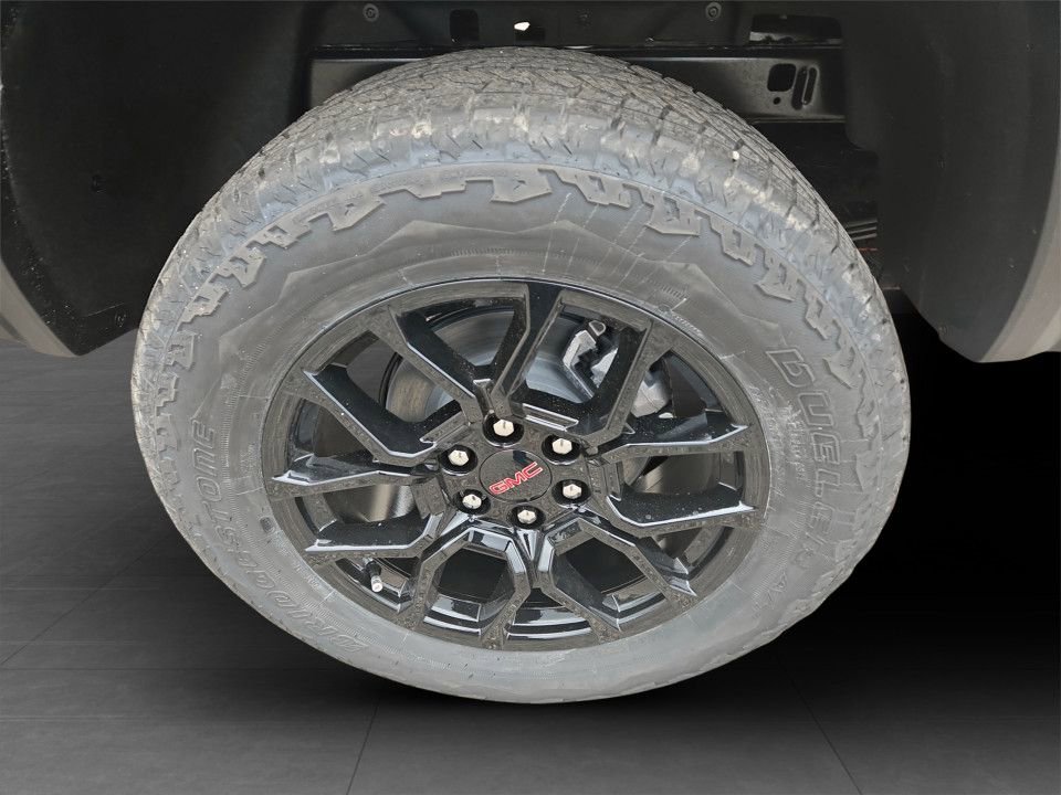 New 2026 GMC Canyon Denali w/ LPO, Denali Black Edition image 35