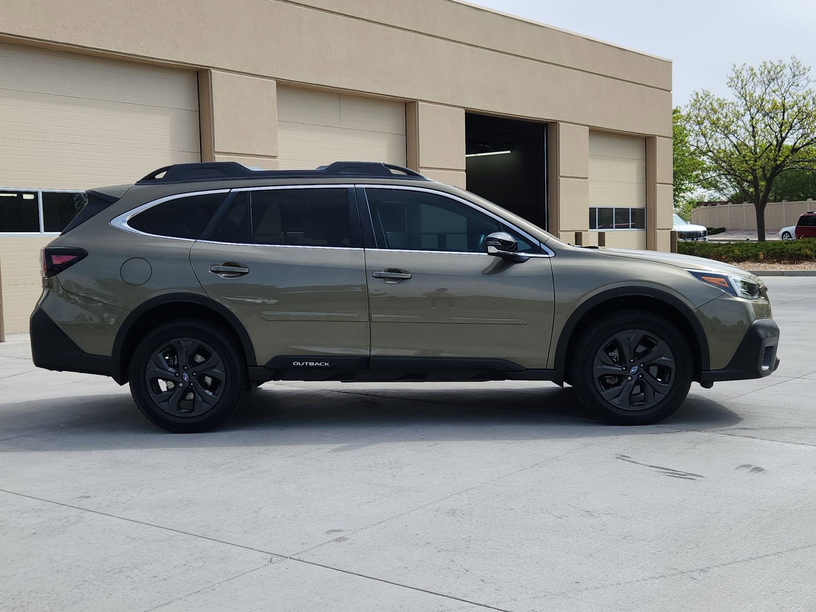 Used 2020 Subaru Outback Onyx Edition XT w/ Popular Package #2 AWD/4WD image 6