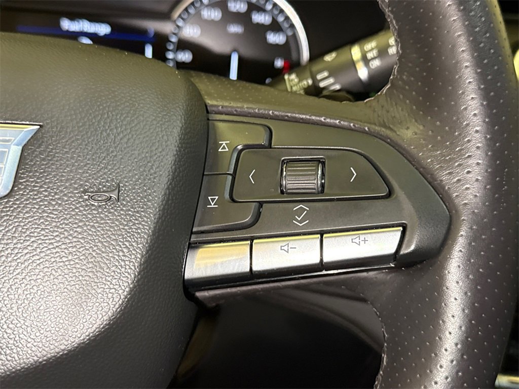 Used 2022 Cadillac XT4 Sport w/ Safety Alert Package image 29