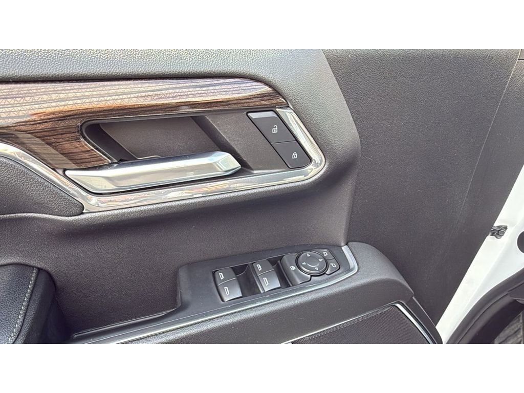 Used 2024 Chevrolet Silverado 1500 LT image 10