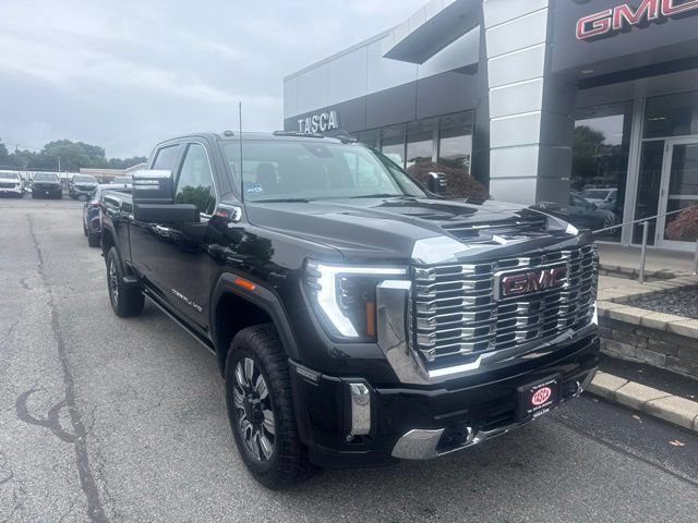 Used 2025 GMC Sierra 2500 Denali w/ Denali Reserve Package AWD/4WD image 1