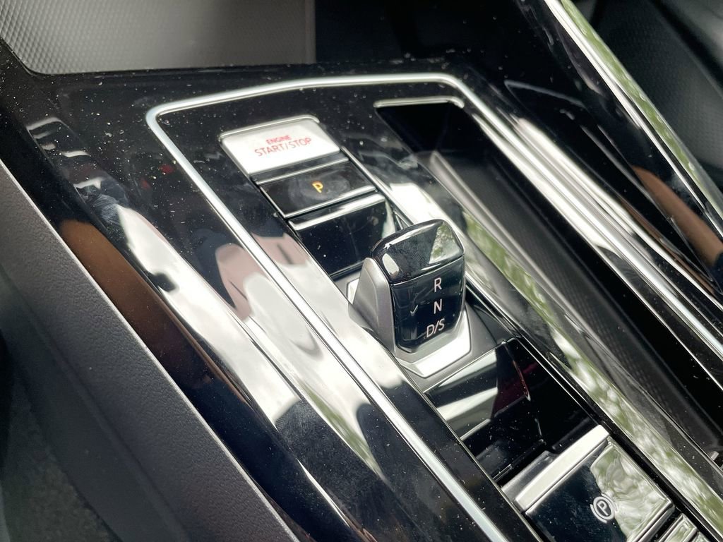 New 2025 Volkswagen GTI SE image 46