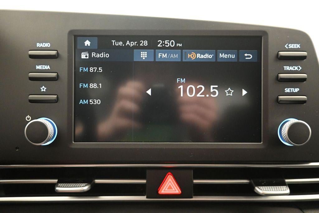 New 2026 Hyundai Elantra SE FWD image 11