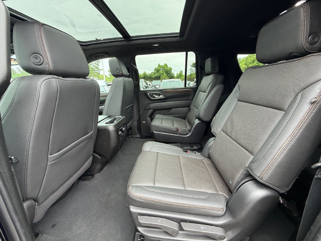 Used 2024 Chevrolet Suburban High Country w/ Max Trailering Package AWD/4WD image 25