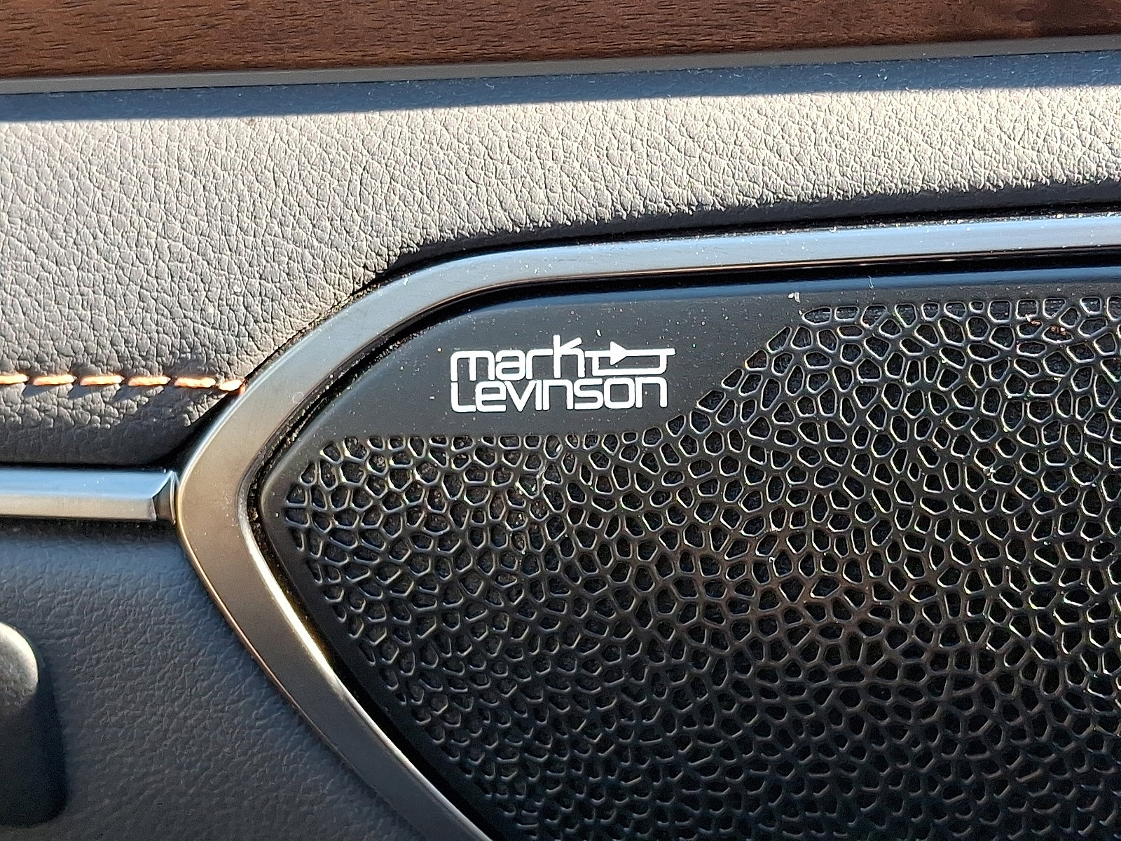 Used 2023 Lexus ES 350 Ultra Luxury image 26