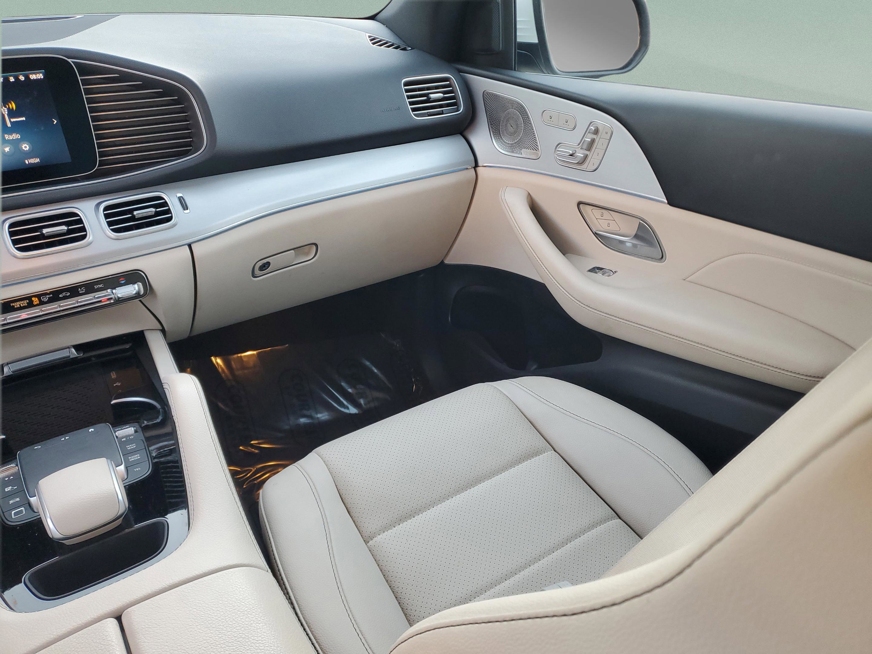 Used 2025 Mercedes-Benz GLE 350 4MATIC image 17