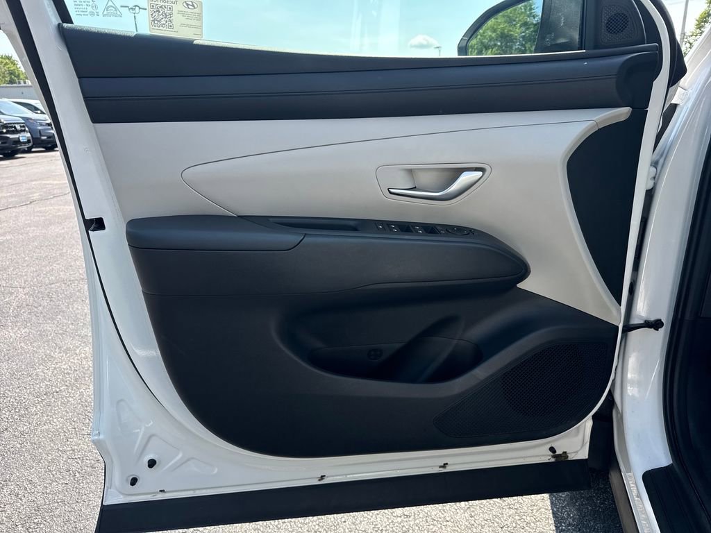 Used 2025 Hyundai Tucson SEL AWD/4WD image 13
