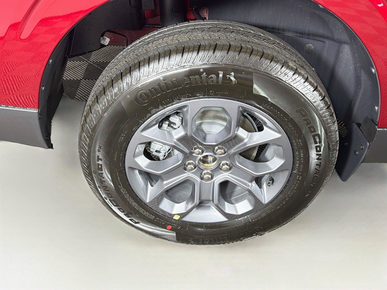 New 2026 Ford Maverick XLT w/ XLT Luxury Package FWD image 34