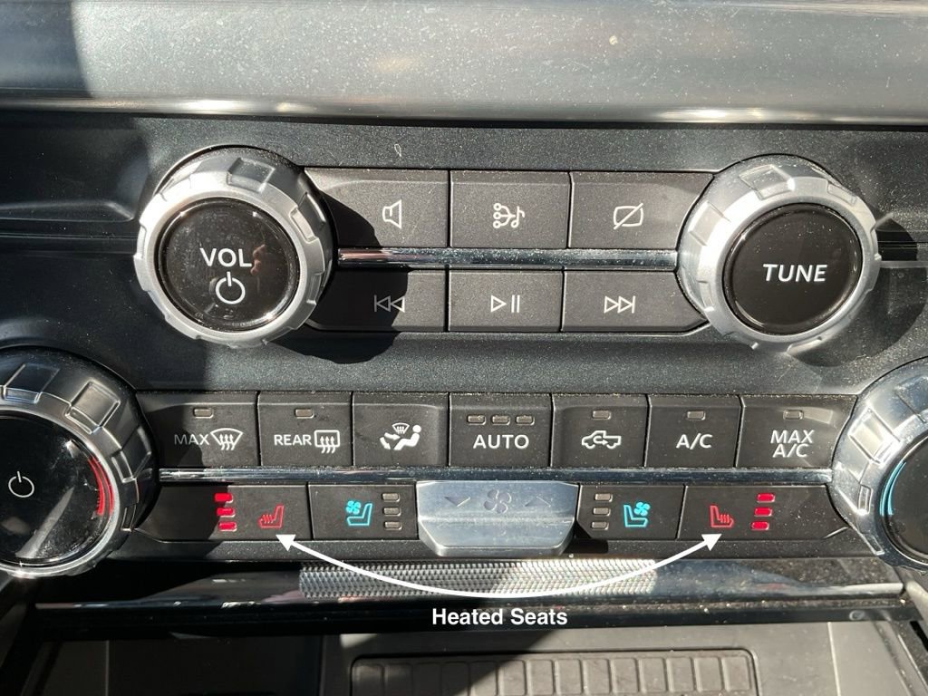 Used 2023 Ford F150 Lariat w/ Equipment Group 502A High image 16