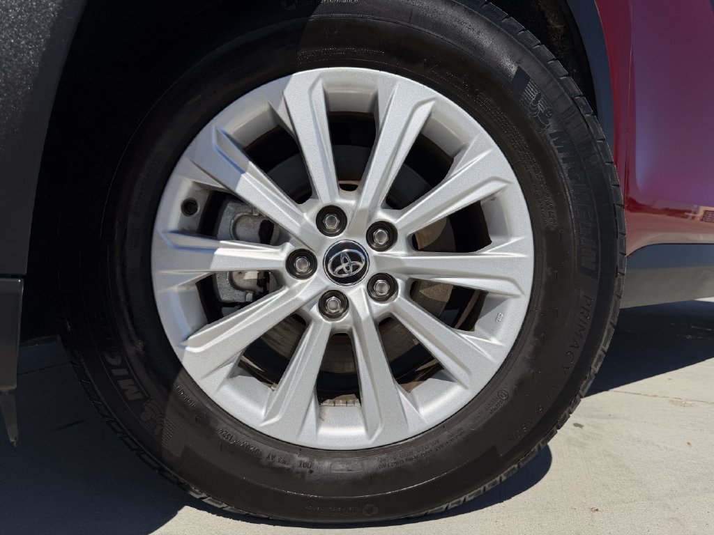 Used 2024 Toyota Grand Highlander FWD image 9
