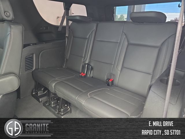 Used 2024 GMC Yukon XL Denali AWD/4WD image 38