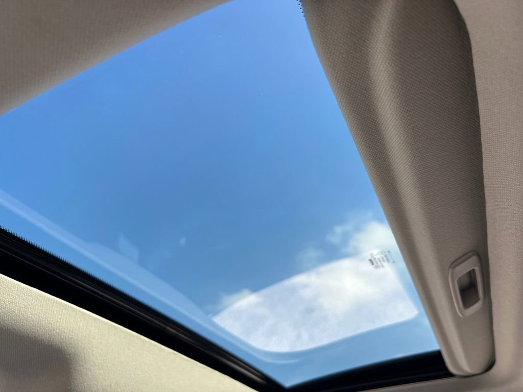 New 2026 Nissan Sentra SV w/ SV Convenience Package image 7