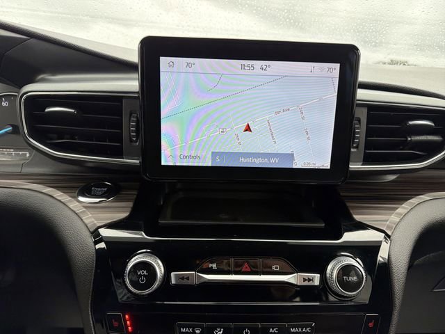 Used 2022 Ford Explorer Limited image 22