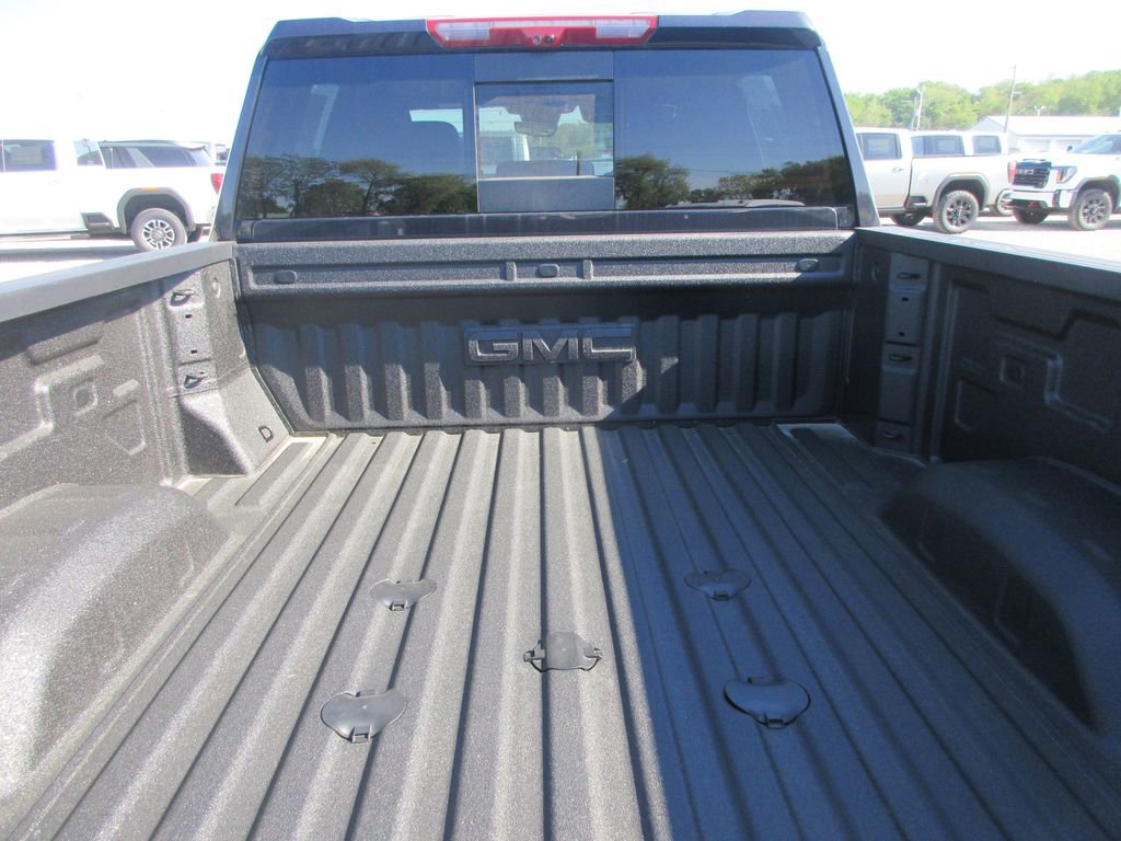 New 2026 GMC Sierra 3500 AT4 w/ AT4 Premium Plus Package AWD/4WD image 6