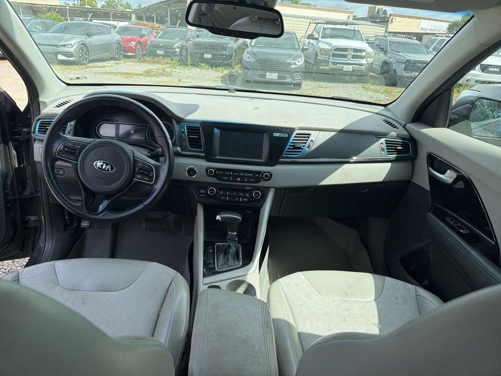 Used 2019 Kia Niro EX image 7