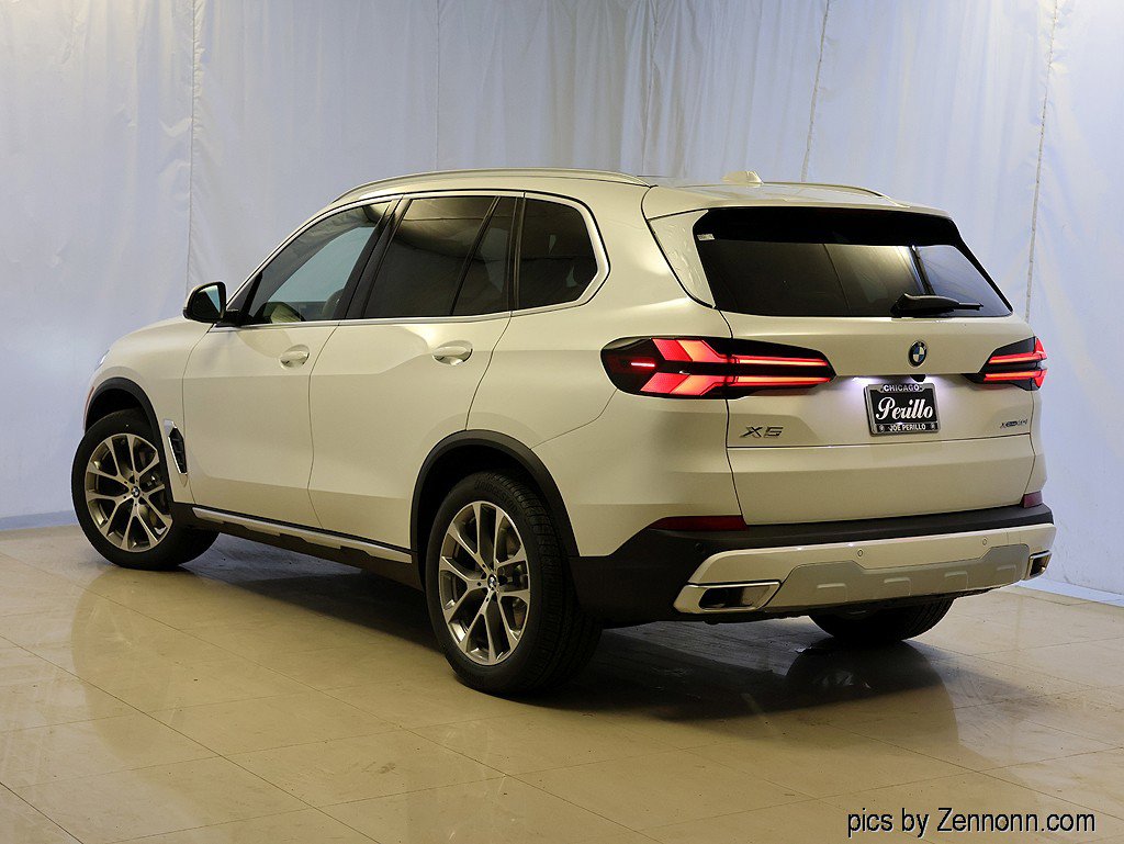New 2026 BMW X5 xDrive40i AWD/4WD image 9