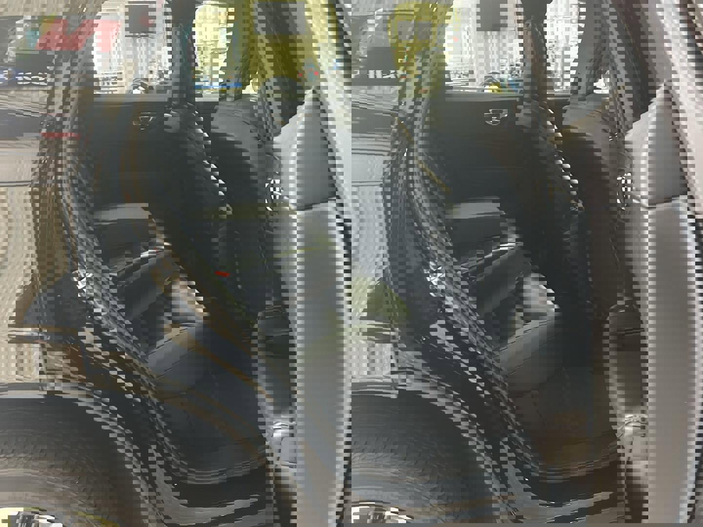 Used 2023 Volvo XC60 B5 Plus image 14