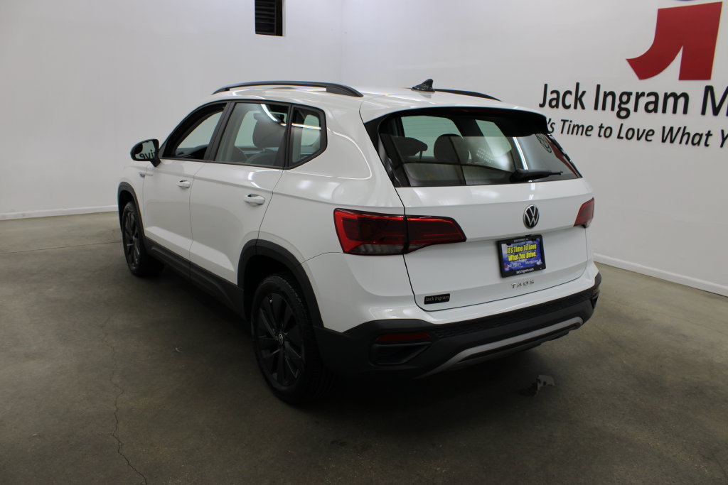 Used 2023 Volkswagen Taos S FWD image 3