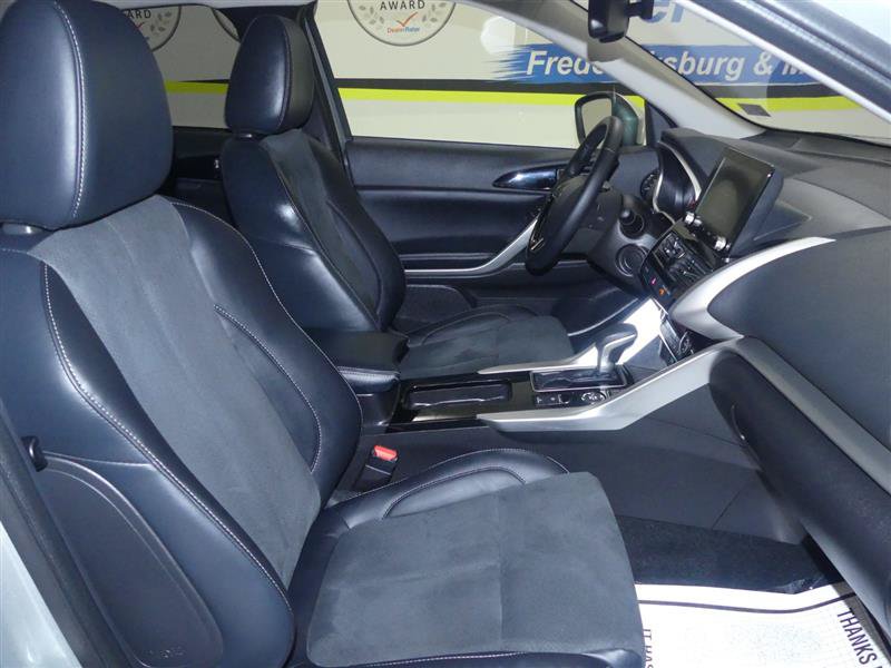 Used 2024 Mitsubishi Eclipse Cross SE AWD/4WD image 8