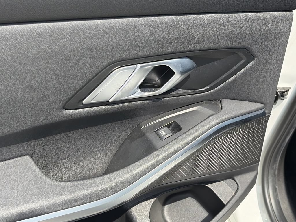 Used 2020 BMW M340i w/ Parking Assistance Package RWD image 30