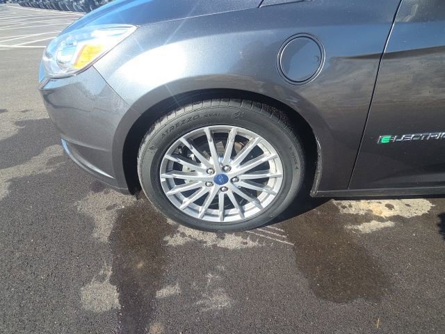 Used 2016 Ford Focus Electric Hatchback image 16