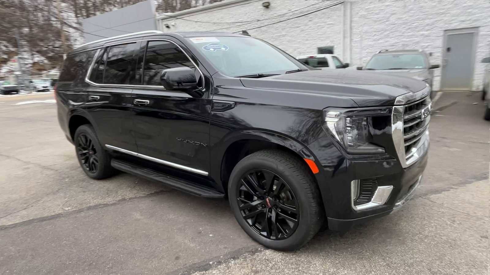 Certified 2023 GMC Yukon SLT image 3