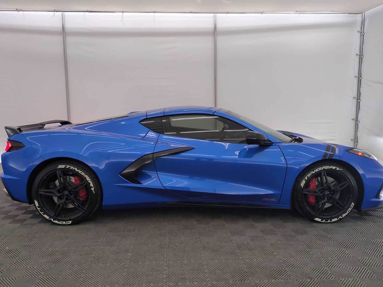 Used 2024 Chevrolet Corvette Stingray Premium Cpe w/ Z51 Performance Package image 7