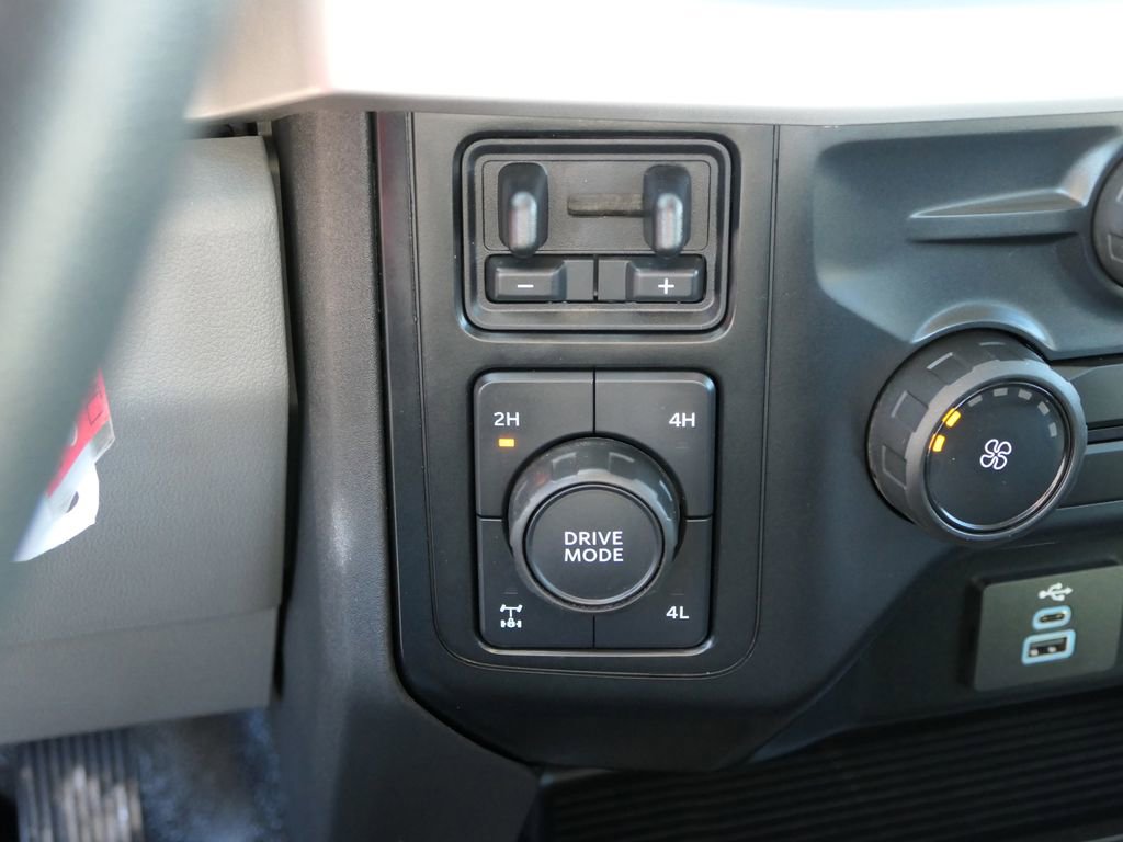 Used 2023 Ford F250 XL image 22