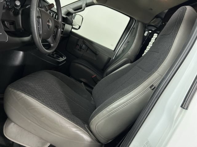 Used 2025 GMC Savana 2500 w/ Driver Convenience Package RWD image 17