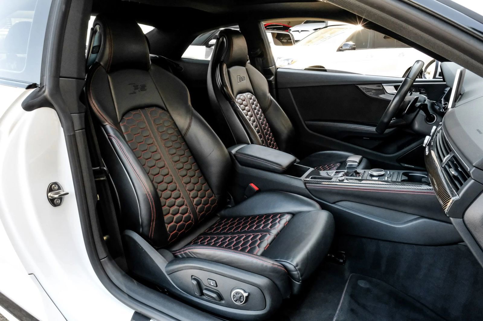 Used 2018 Audi RS 5 w/ Dynamic Package image 39