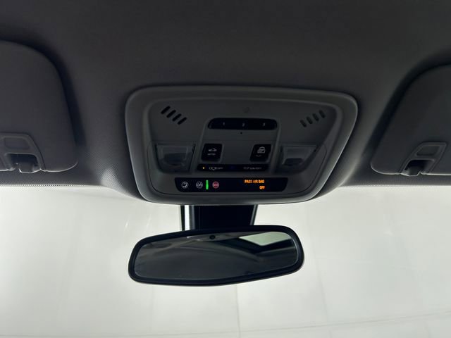 Used 2018 Chevrolet Malibu LT image 25