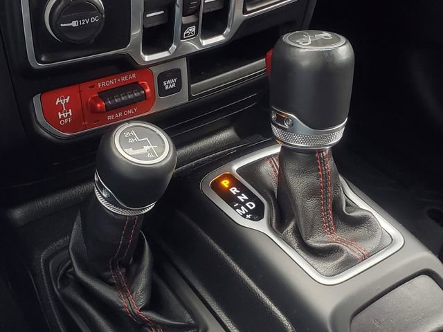 Used 2018 Jeep Wrangler Unlimited Rubicon w/ Dual Top Group image 29