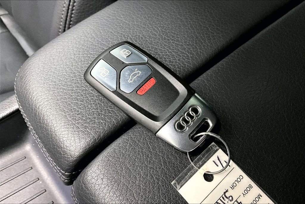 Used 2018 Audi Q7 3.0T Prestige image 12