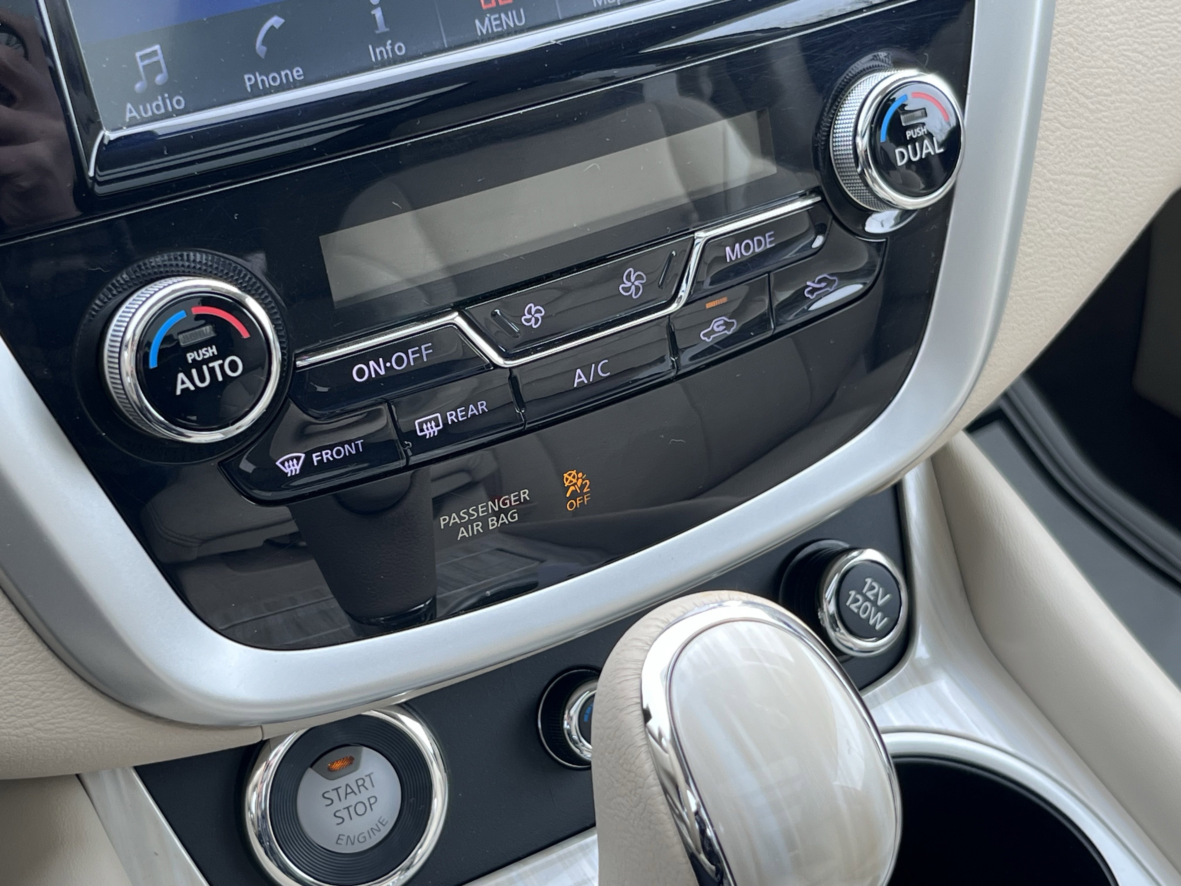 Used 2016 Nissan Murano Platinum w/ Platinum Technology Package image 30