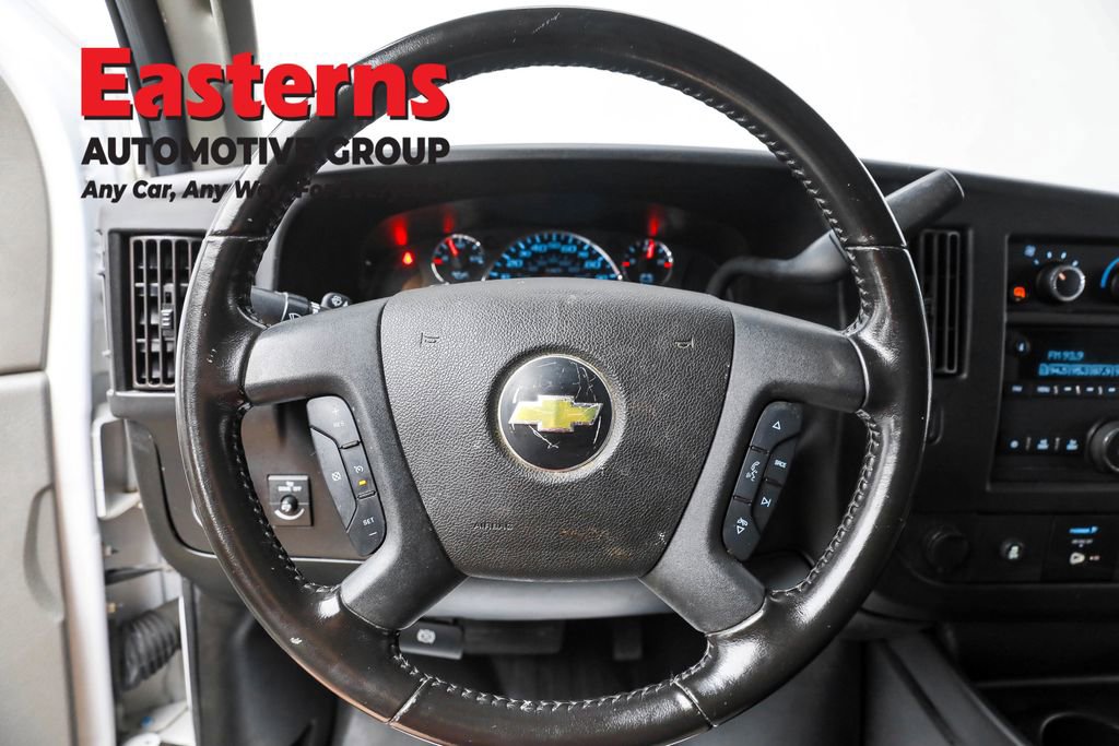 Used 2021 Chevrolet Express 2500 w/ Driver Convenience Package image 10